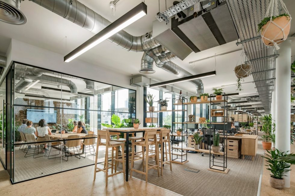 深圳福田京地大廈380平方米田園風(fēng)格辦公室裝修案例吧臺休閑區(qū)