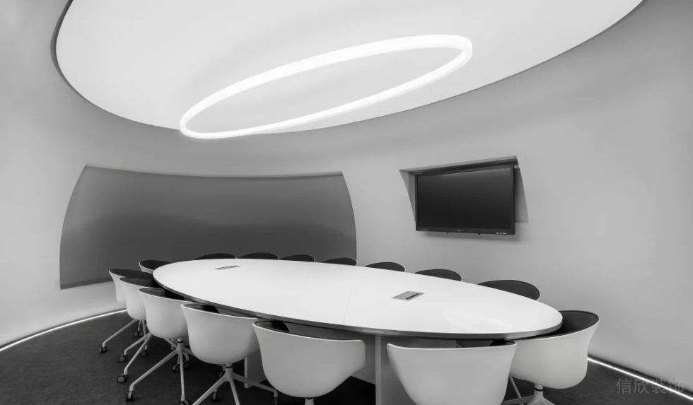 深圳南山同方信息港600平方米黑白灰色調(diào)現(xiàn)代科技風(fēng)公司裝修案例會議室