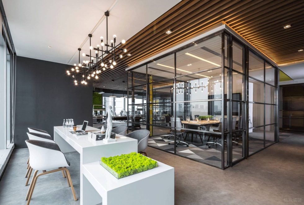 深圳南山香江金融中心300平方米現代工業(yè)風公司裝修案例水吧