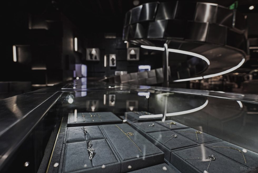 深圳市龍崗區(qū)觀瀾現(xiàn)代風(fēng)珠寶店裝修設(shè)計珠寶展示區(qū) 深圳市龍崗區(qū)觀瀾現(xiàn)代風(fēng)珠寶店裝修設(shè)計珠寶展示區(qū)