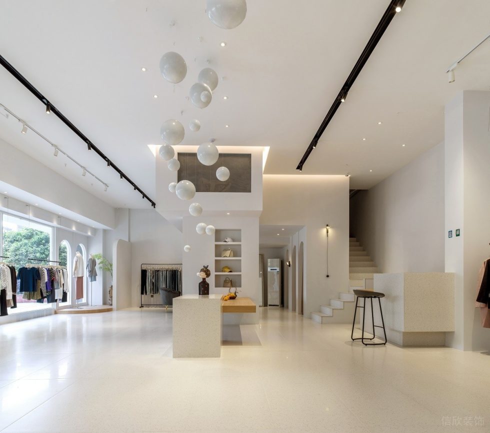 深圳市龍崗區(qū)橫崗現(xiàn)代風(fēng)女裝店pin Xi「暗香 女裝」裝修設(shè)計收銀臺