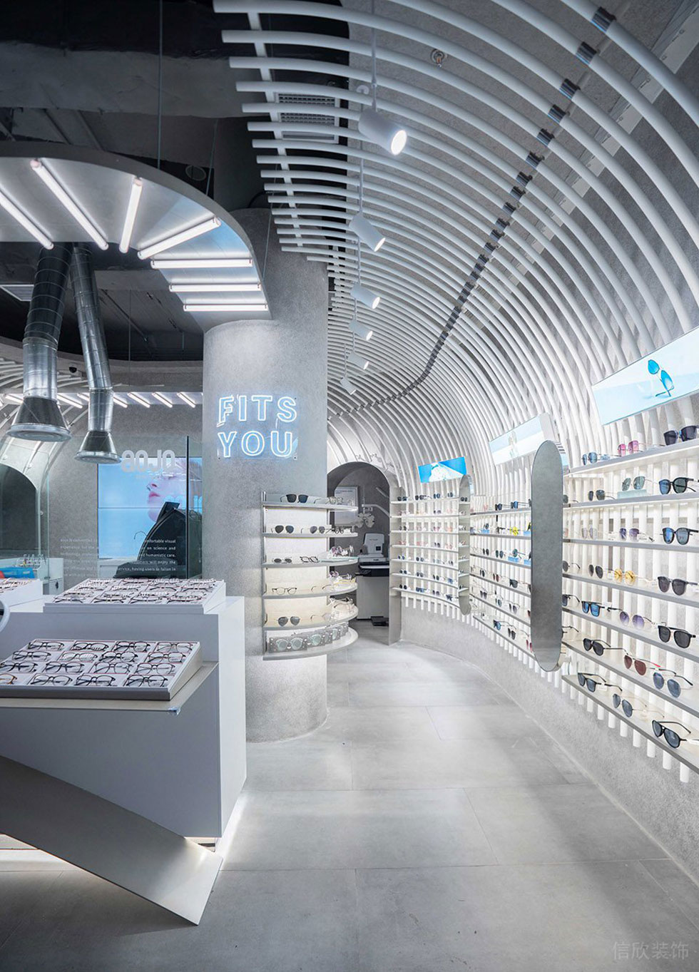 深圳市龍崗區(qū)中心城現(xiàn)代風(fēng)aojo眼鏡店拱形天花設(shè)計(jì)效果圖 深圳市龍崗區(qū)中心城現(xiàn)代風(fēng)aojo眼鏡店拱形天花設(shè)計(jì)效果圖