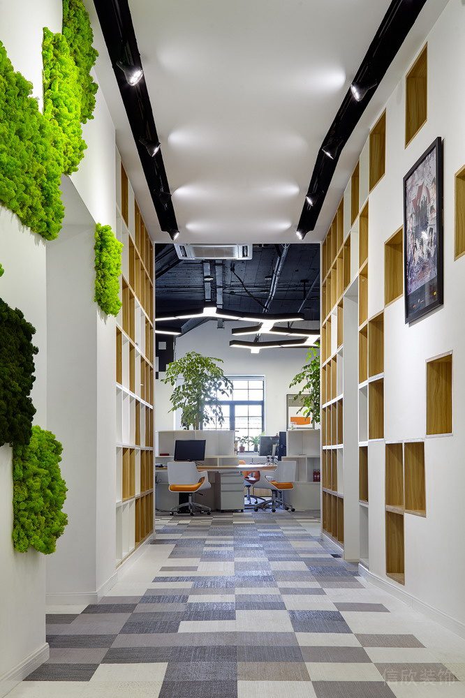深圳寶安廣興源互聯(lián)網(wǎng)創(chuàng)意園600平方米北歐田園風(fēng)公司裝修案例過道