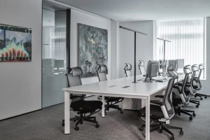 深圳寶安萬庭大廈2000平方米現(xiàn)代主義簡約風(fēng)辦公室裝修案例部門辦公區(qū)