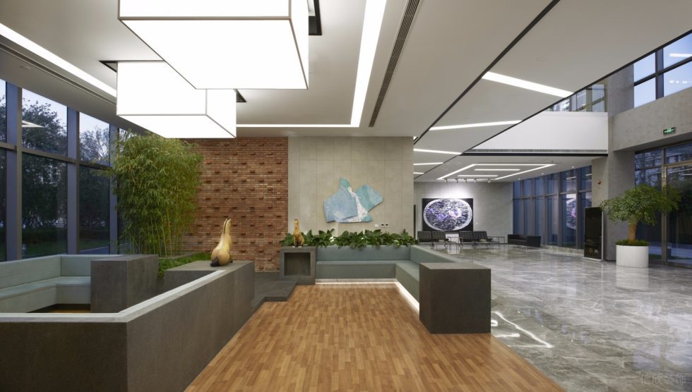 深圳福田大百匯廣場3500平方米工業(yè)主義現(xiàn)代風(fēng)辦公室裝修案例大堂休閑區(qū) 深圳福田大百匯廣場3500平方米工業(yè)主義現(xiàn)代風(fēng)辦公室裝修案例大堂休閑區(qū)