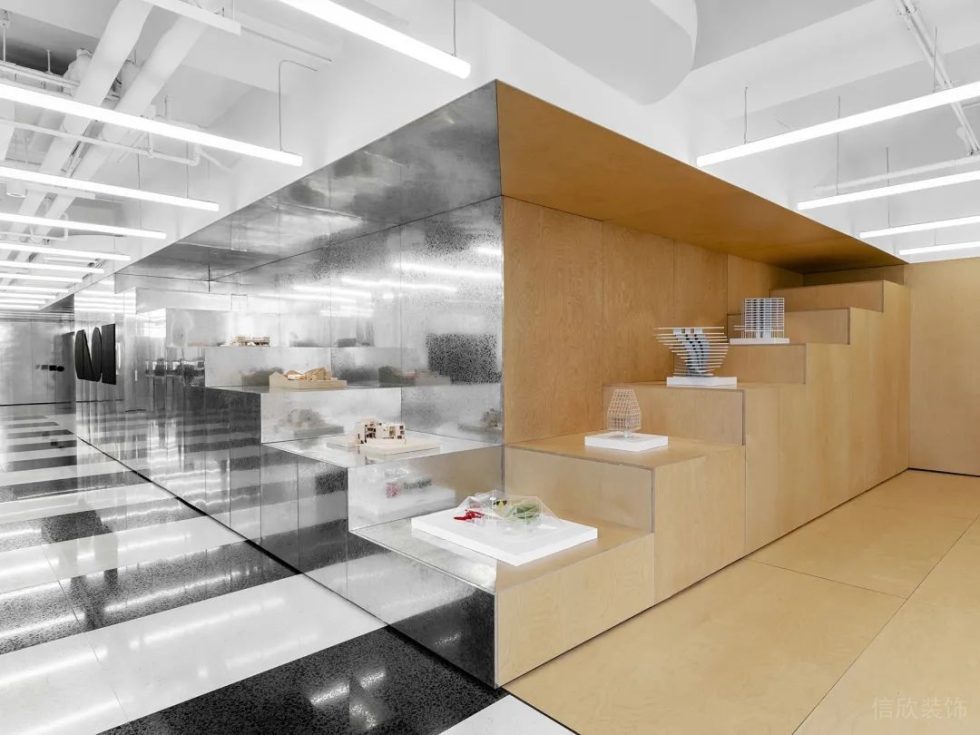 深圳龍崗和中心380平方米現(xiàn)代主義工業(yè)風(fēng)辦公室裝修案例陳列展示區(qū)