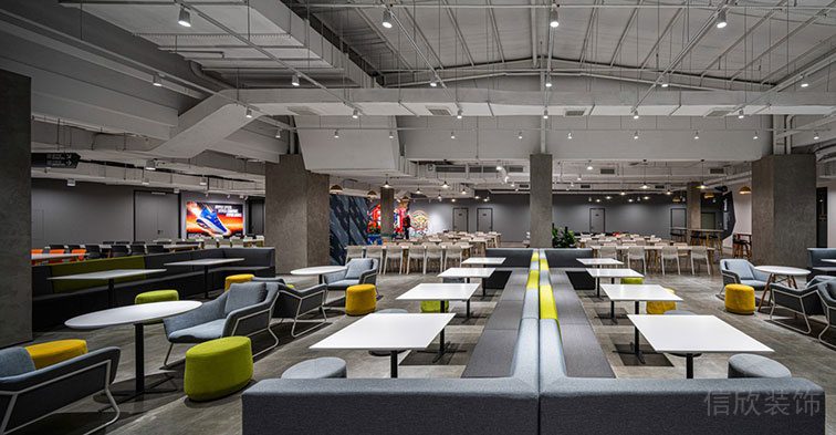 深圳龍崗聯(lián)匯中心1500平方米現(xiàn)代工業(yè)風(fēng)辦公空間裝修設(shè)計案例休閑活動廳