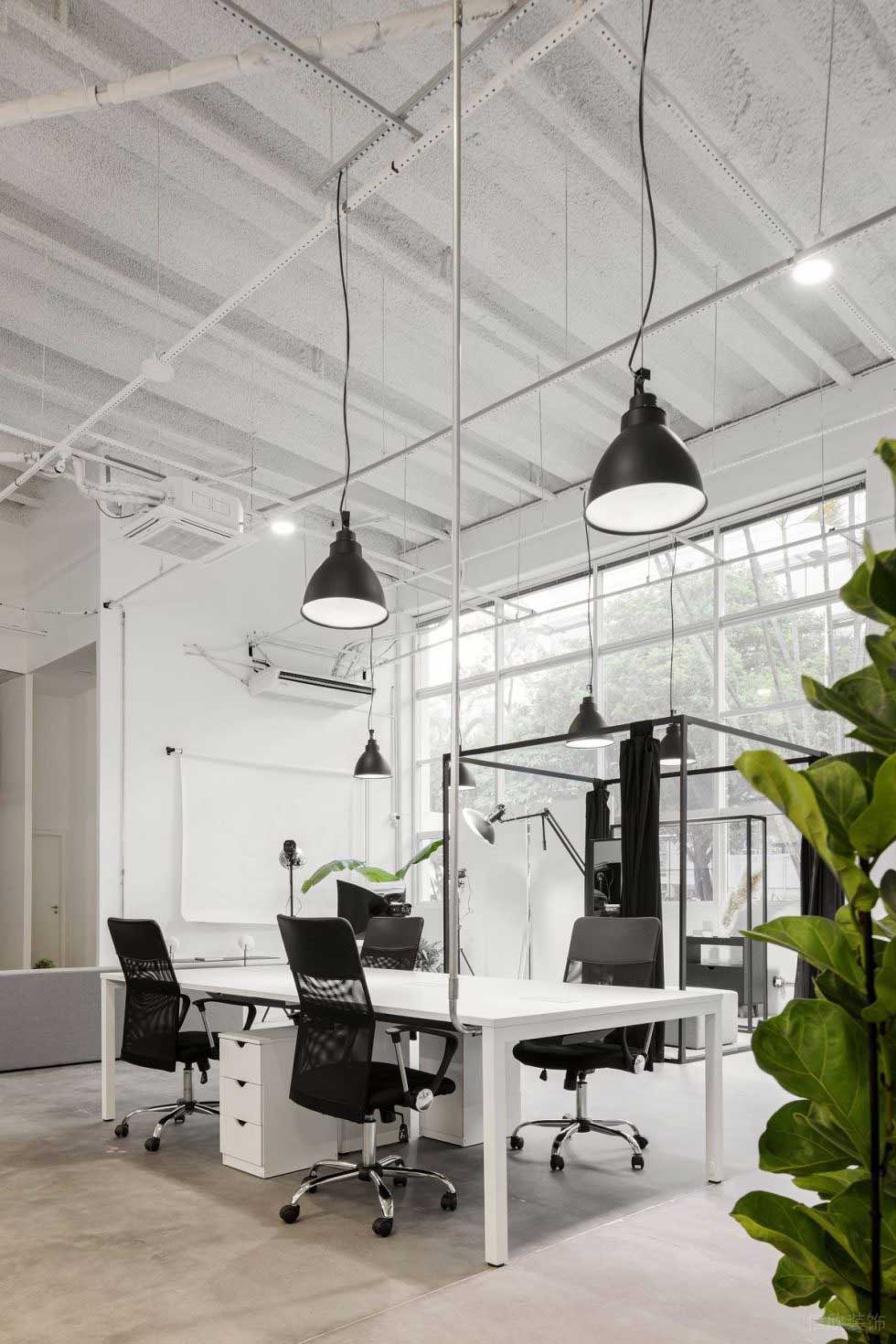 深圳羅湖區(qū)金光華廣場(chǎng)辦公室裝修 辦公區(qū)域