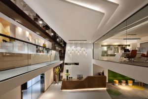 深圳羅湖物資控股置地大廈900平方米現(xiàn)代主義時尚風(fēng)loft辦公室裝修案例大堂