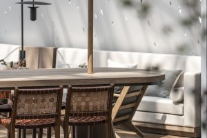 動(dòng)感美式餐廳白色穿孔板裝修設(shè)計(jì)