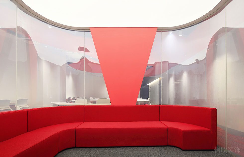 紅白色調(diào)辦公室裝修工程 接待室