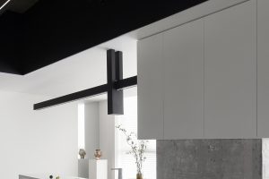 嘉安達大廈北歐工業(yè)風辦公室裝修設計 白色烤漆木休閑吧臺