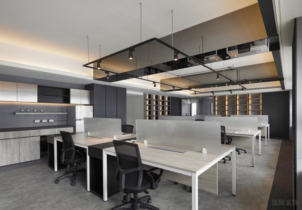 深圳龍崗福民達(dá)科創(chuàng)中心黑白灰極簡風(fēng)設(shè)計(jì)理念辦公室裝修案例辦公區(qū)地面鋪貼