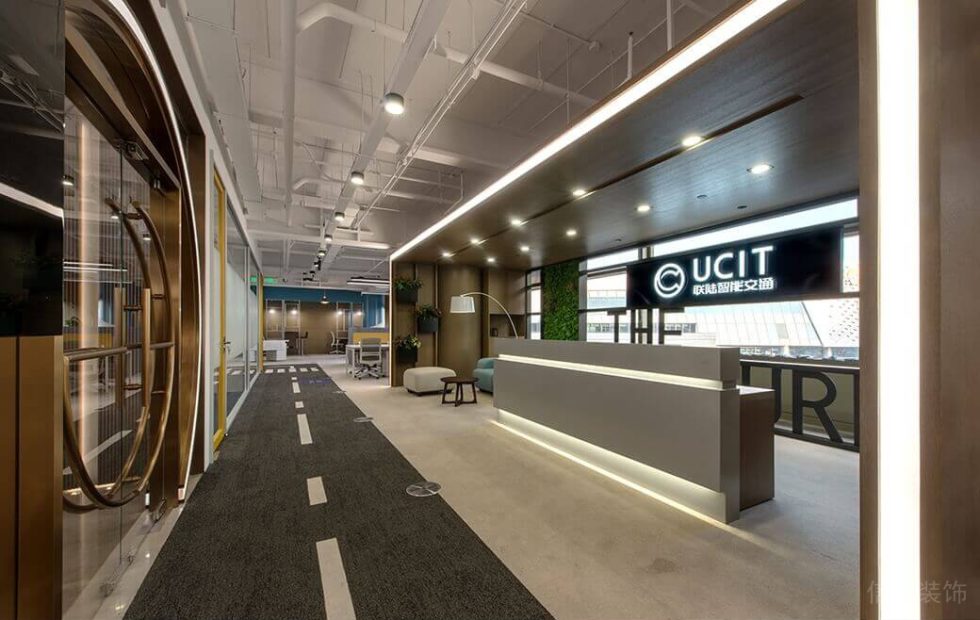 深圳龍崗山海商業(yè)廣場工業(yè)現(xiàn)代風(fēng)設(shè)計特色辦公室裝修案例前廳效果圖