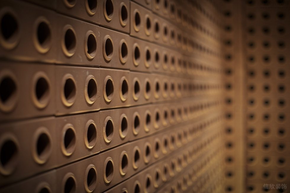 深圳龍崗現(xiàn)代摩登餐廳背景墻裝修設(shè)計(jì)