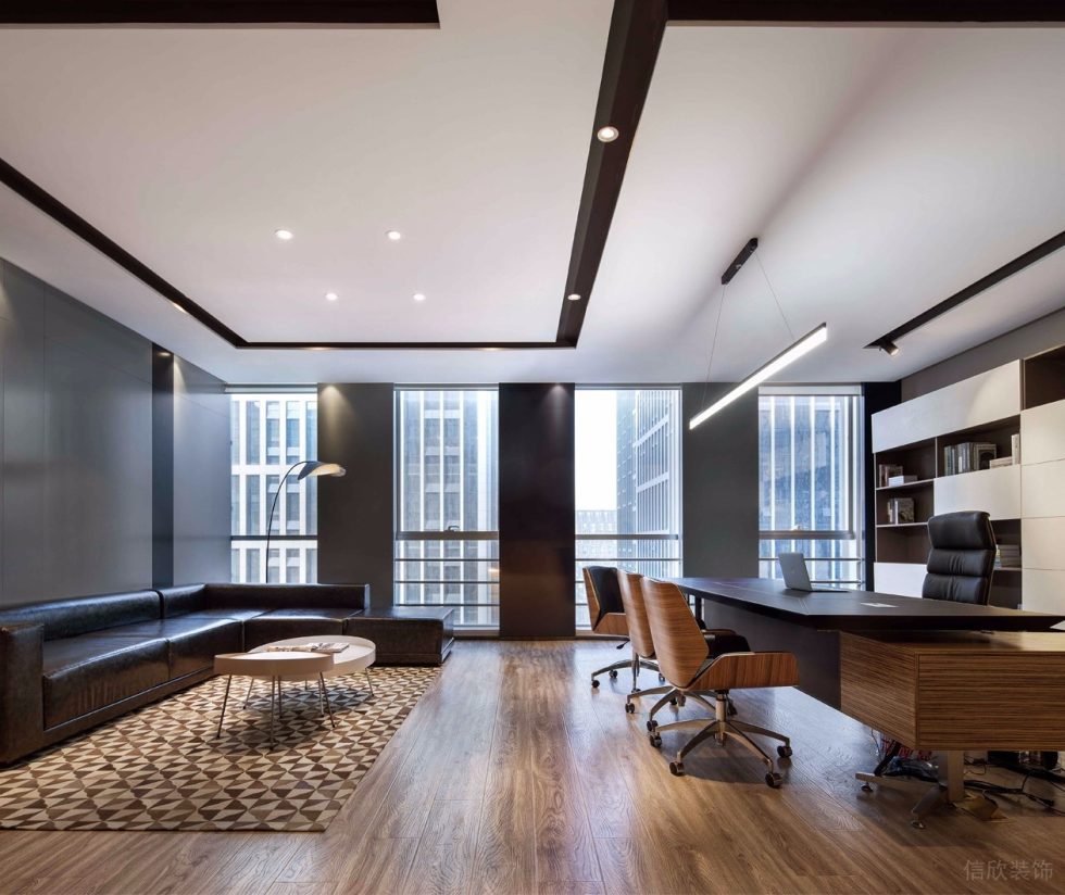 深圳龍崗億源通創(chuàng)新產(chǎn)業(yè)園現(xiàn)代工業(yè)風(fēng)設(shè)計(jì)特色辦公室裝修案例董事長(zhǎng)辦公室