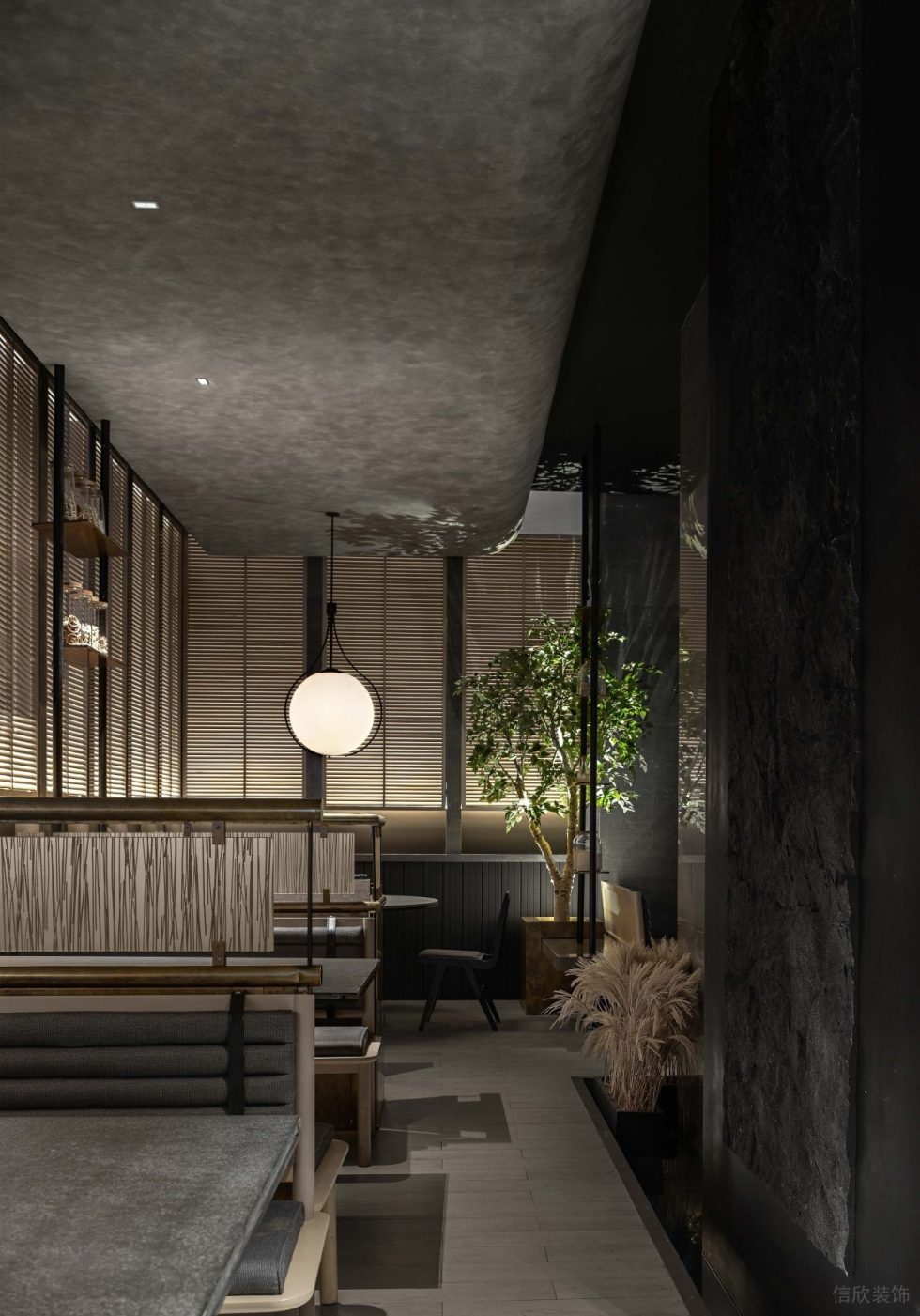 深圳羅湖簡雅日料餐廳吊頂細節(jié)裝修設計