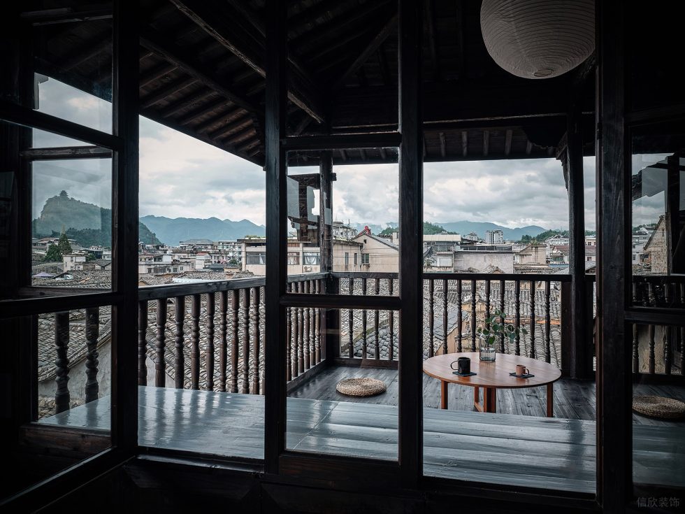 深圳龍華區(qū)禪意古典中式飲品店優(yōu)雅天臺用餐區(qū)裝修設(shè)計