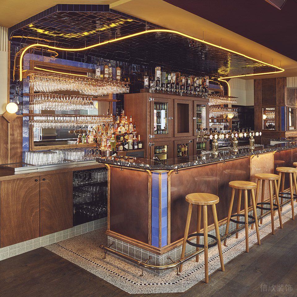 深圳南山街角酒吧店鋪調(diào)酒區(qū)裝修設(shè)計(jì)