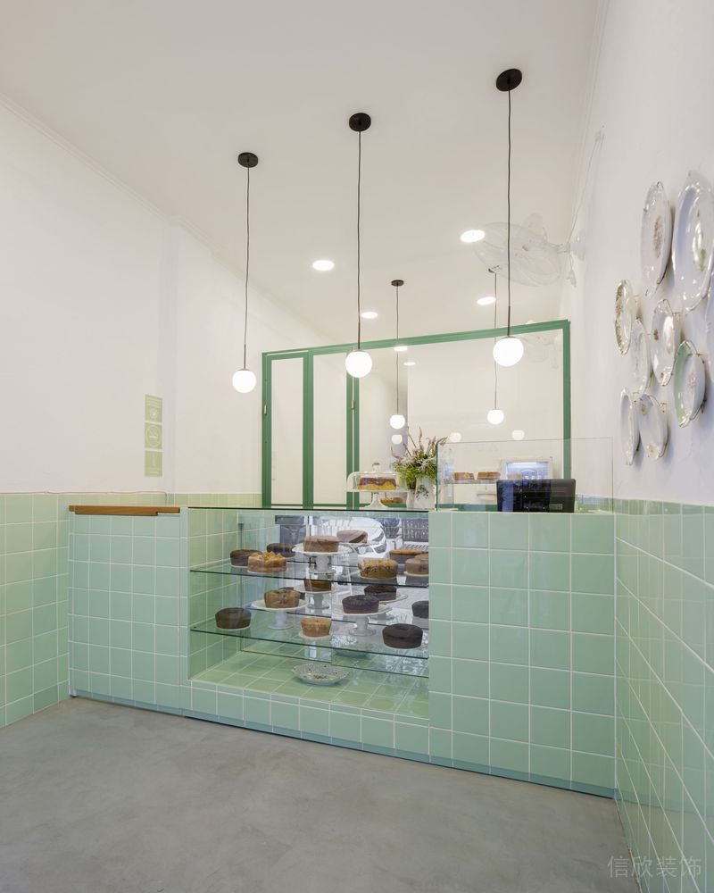 深圳南山區(qū)現(xiàn)代簡(jiǎn)約風(fēng)甜品店玻璃隔斷設(shè)計(jì)裝修