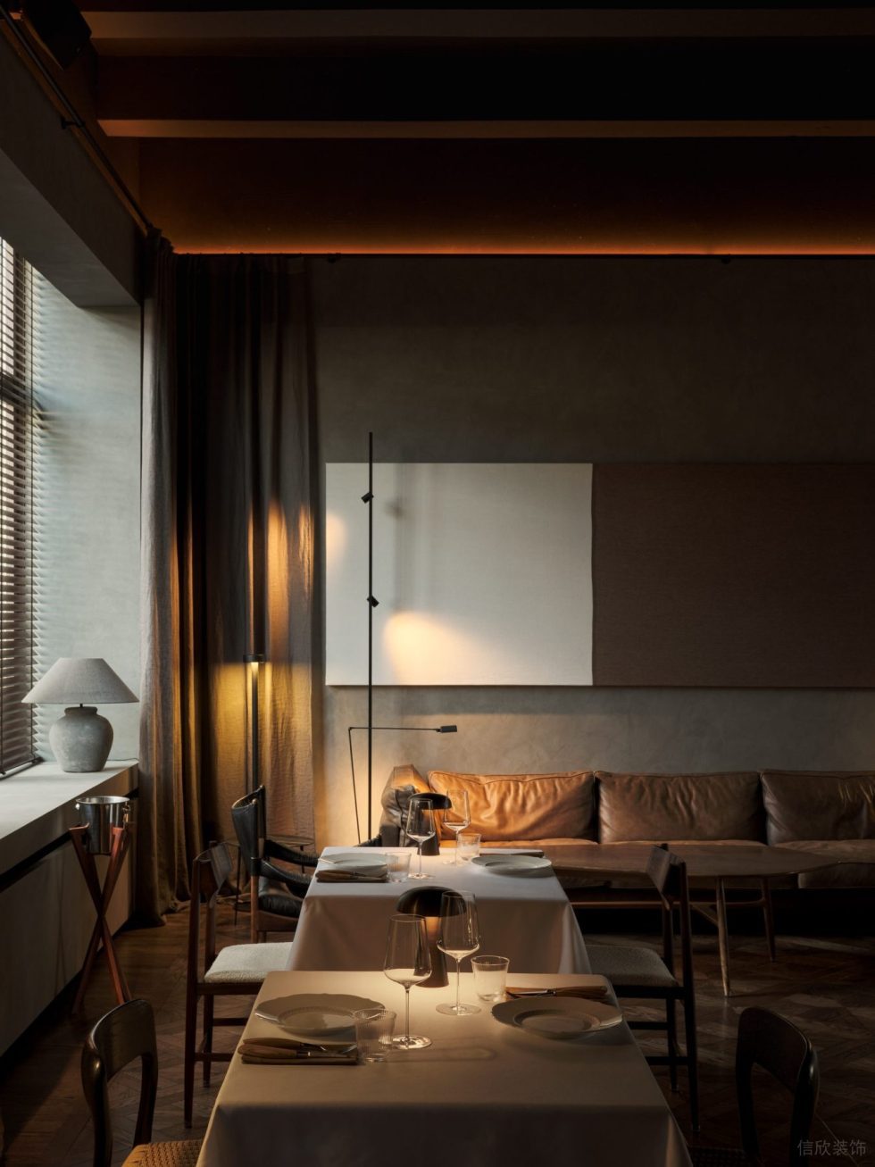 深圳市復(fù)古摩登風(fēng)西餐廳一樓用餐區(qū)局部細(xì)節(jié)裝修設(shè)計