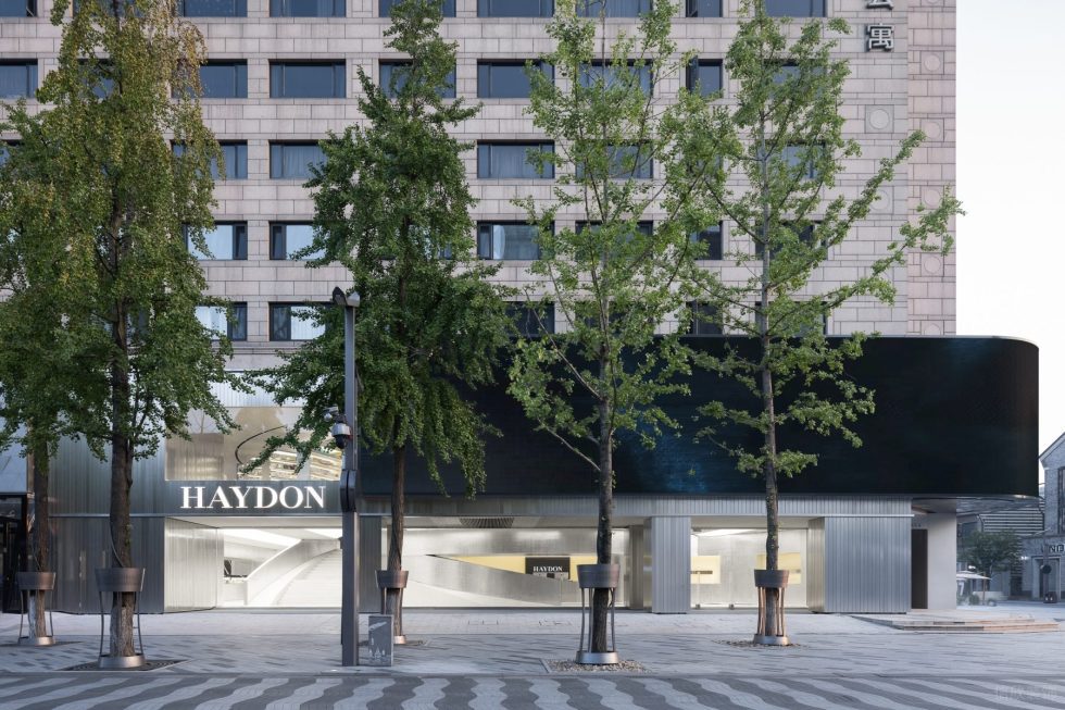 深圳市福田區(qū)景田現(xiàn)代風美妝旗艦店裝修設計效果圖街景視角二