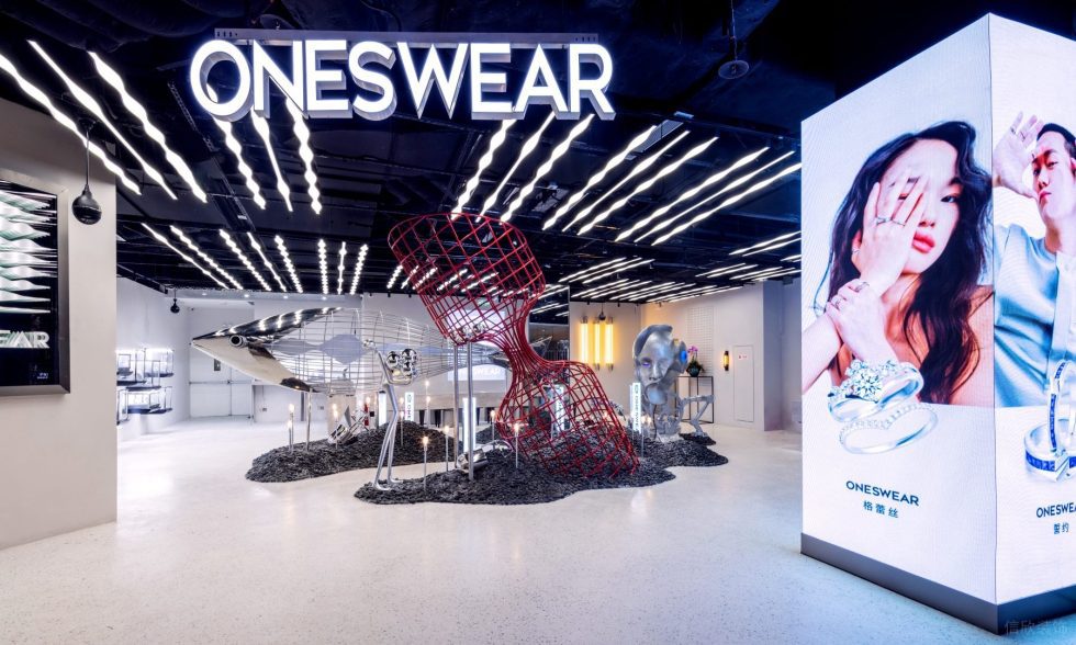 深圳市羅湖區(qū)蓮塘現(xiàn)代風(fēng)梵誓珠寶旗艦店裝修設(shè)計-店鋪入口