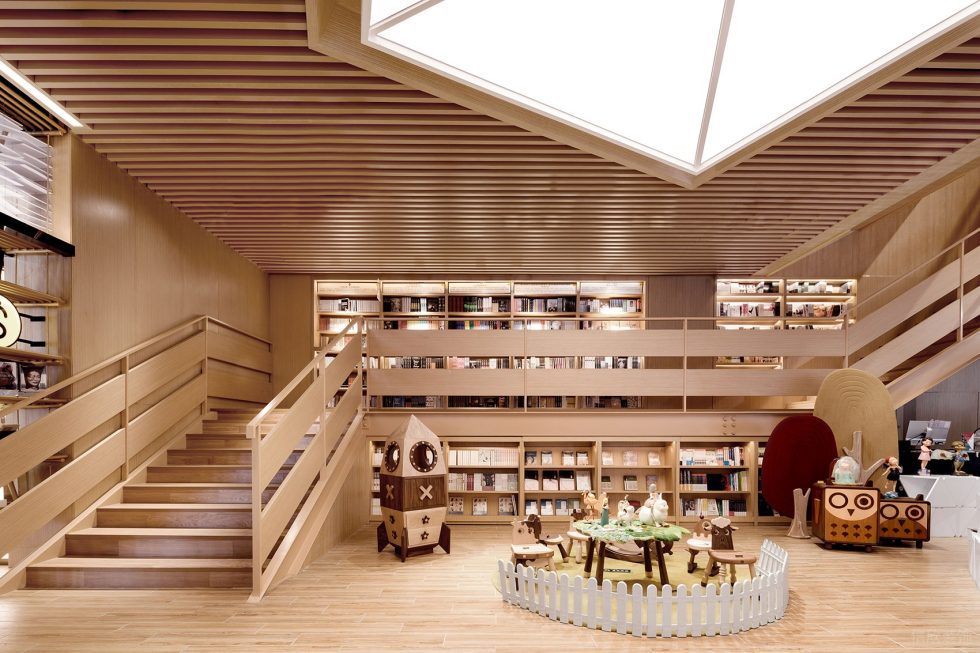 深圳市羅湖區(qū)銀湖現(xiàn)代風(fēng)原木風(fēng)木藝書(shū)店裝修設(shè)計(jì)-原木風(fēng)大廳概覽 深圳市羅湖區(qū)銀湖現(xiàn)代風(fēng)原木風(fēng)木藝書(shū)店裝修設(shè)計(jì)-原木風(fēng)大廳概覽