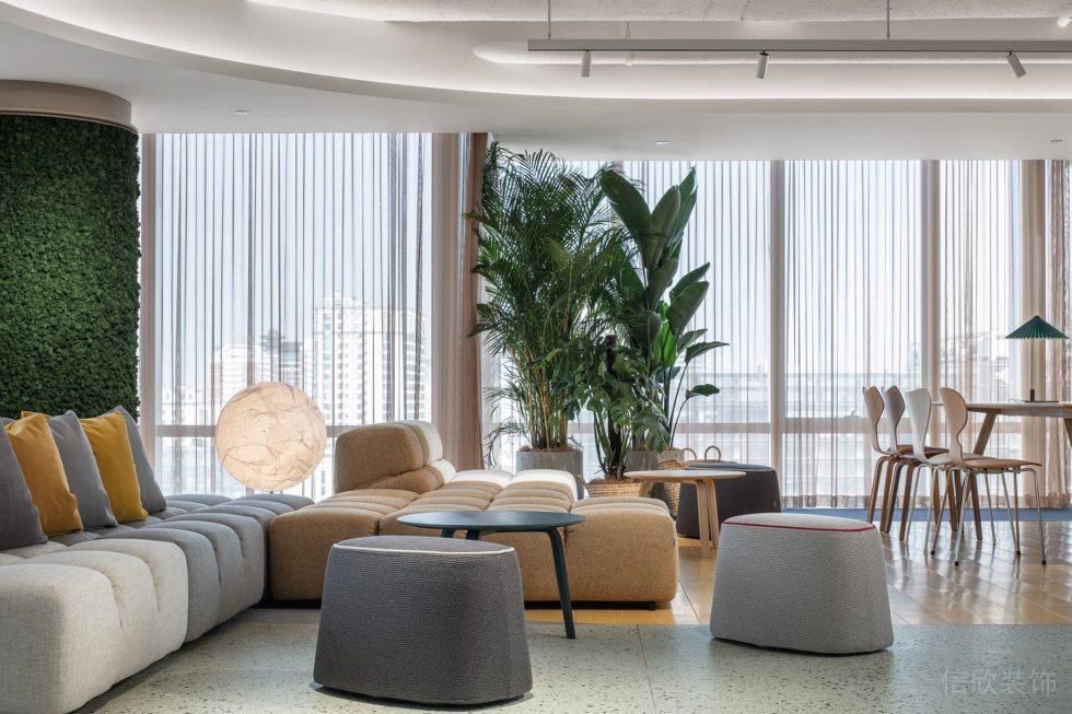 深圳市南山區(qū)北航大廈暖色調(diào)簡約北歐風(fēng)辦公室裝修設(shè)計(jì)方案 接待大廳 (3)