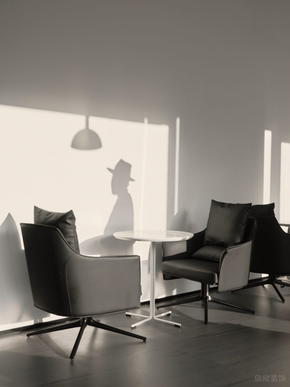 深圳市南山區(qū)華僑城大廈白色調(diào)極簡主義風(fēng)格辦公室裝修設(shè)計(jì)案例 局部小角落