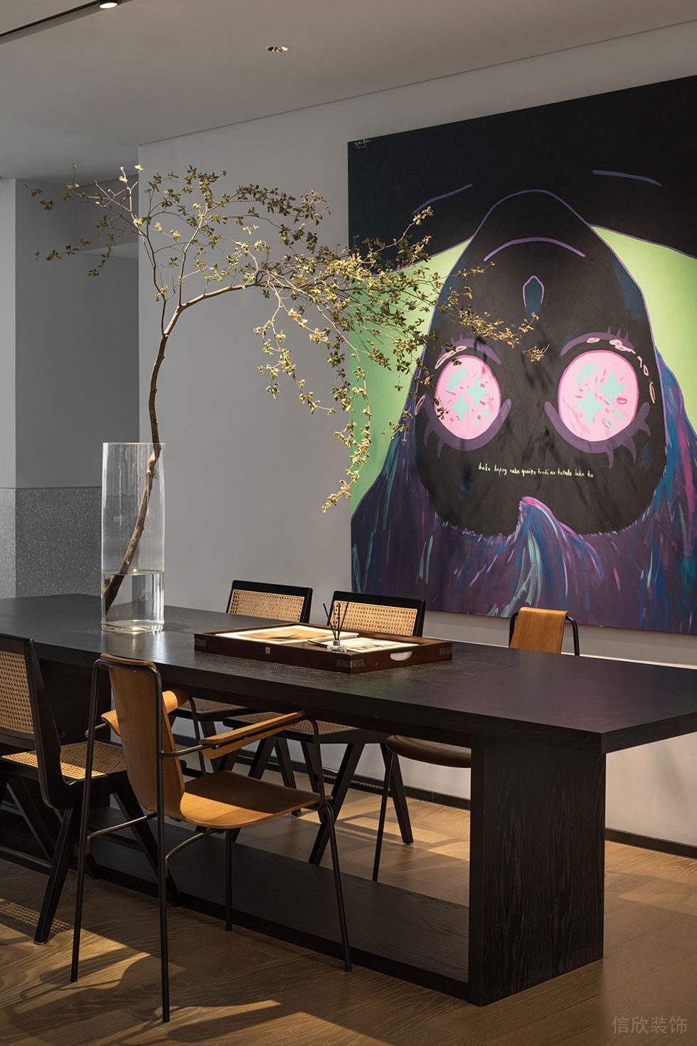 現(xiàn)代簡約時尚風格辦公室裝修設計方案 茶水間局部細節(jié)