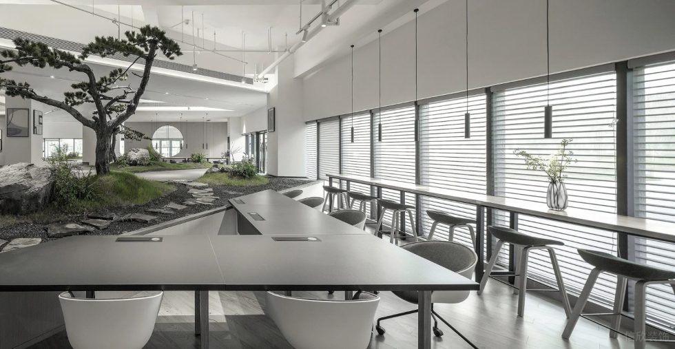 現(xiàn)代園林景觀辦公室裝修設計 休閑區(qū)灰色小吧臺