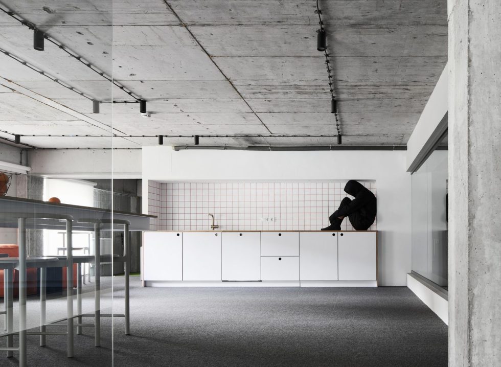 工業(yè)風(fēng)辦公室裝修方案 生活茶水間