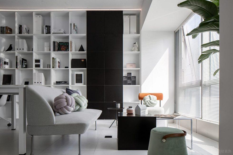 黑白灰簡約風(fēng)辦公室裝修設(shè)計(jì)黑白灰配色休閑區(qū) 黑白灰簡約風(fēng)辦公室裝修設(shè)計(jì)黑白灰配色休閑區(qū)