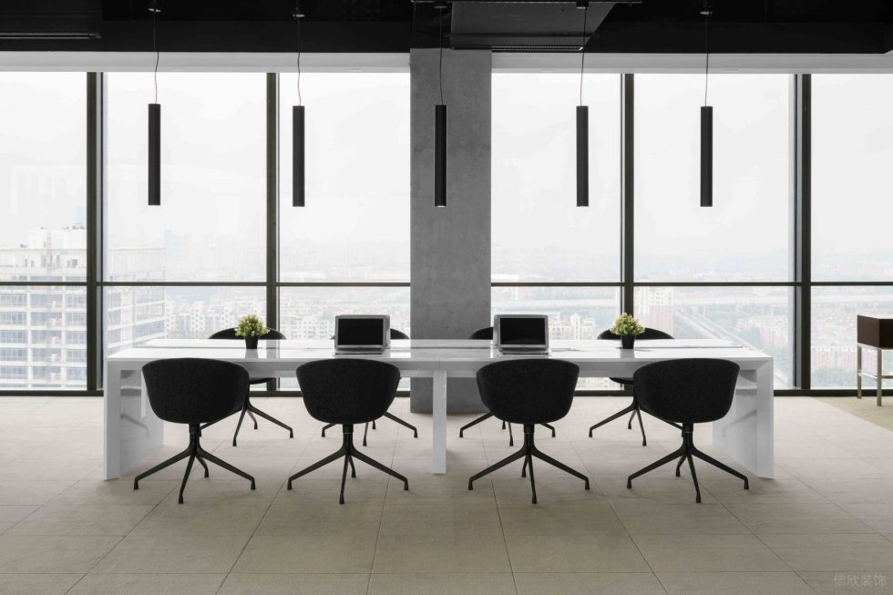 潔白現(xiàn)代風(fēng)辦公室裝修設(shè)計白色大理石工作臺