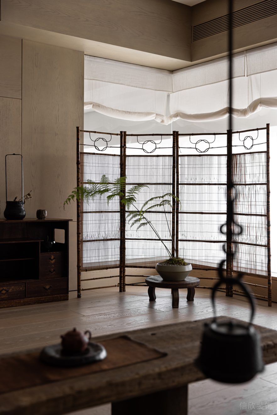 極簡寧靜風(fēng)辦公室裝修設(shè)計(jì) 茶室中式屏風(fēng)