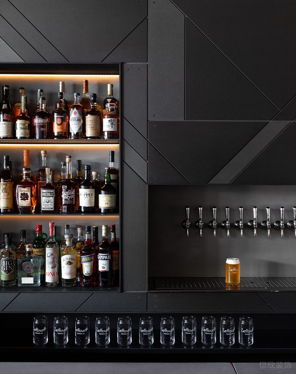 簡約黑科技西餐廳高級(jí)調(diào)酒臺(tái)裝修設(shè)計(jì)