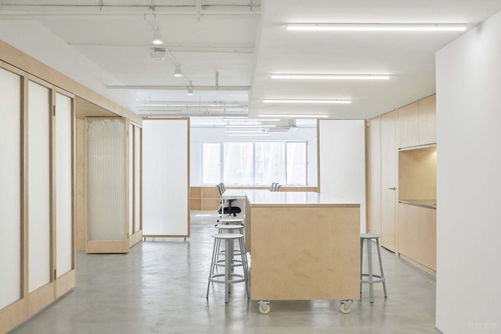 簡約原木風(fēng)辦公室裝修設(shè)計(jì) 茶水間