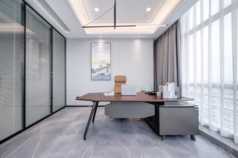 南山區(qū)科技園香港中文大學(xué)深圳產(chǎn)學(xué)白色主調(diào)公司裝修設(shè)計(jì)方案 辦公室