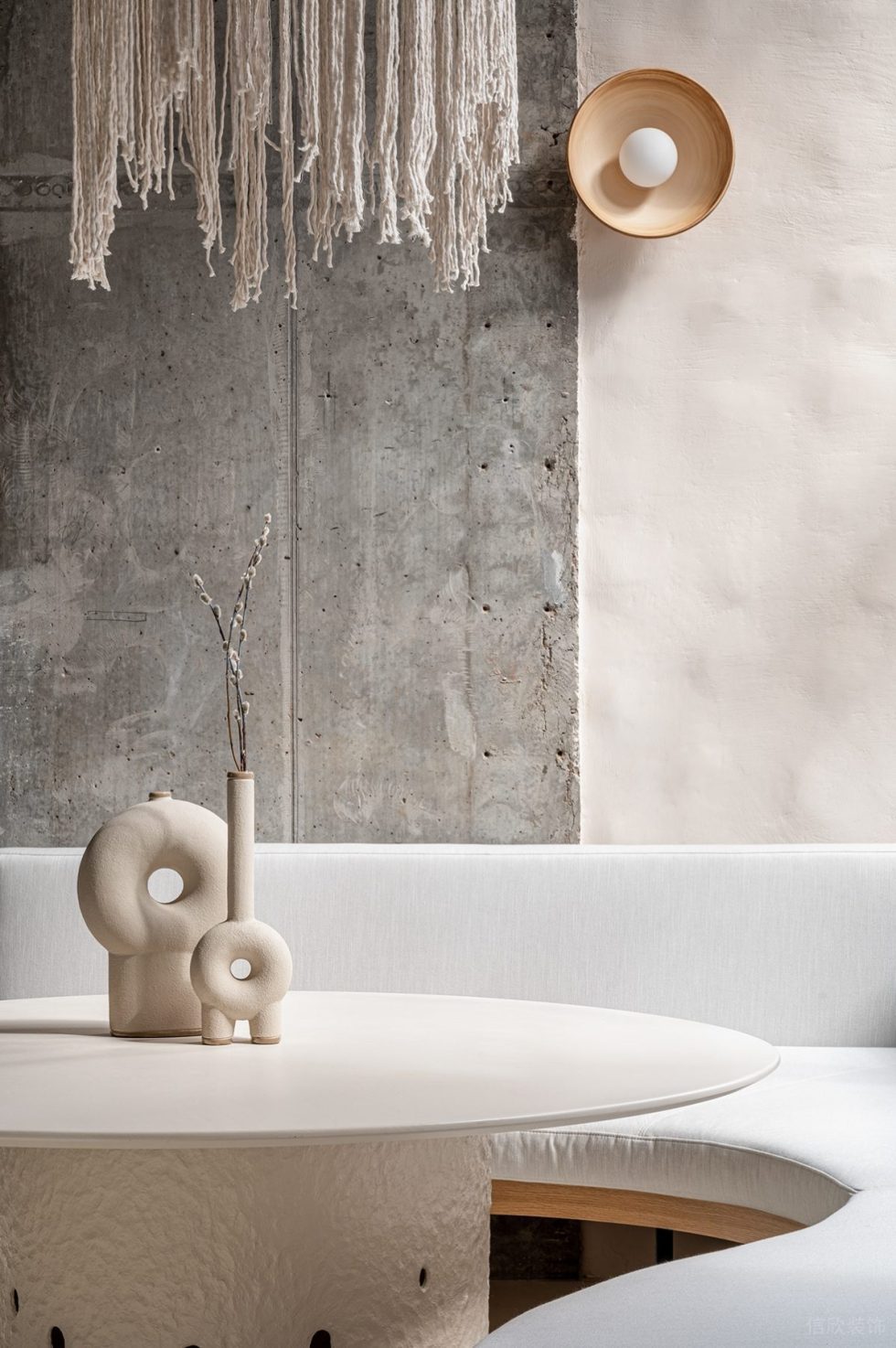 深圳市簡(jiǎn)約侘寂風(fēng)甜品店幾何花器修設(shè)計(jì)效果圖