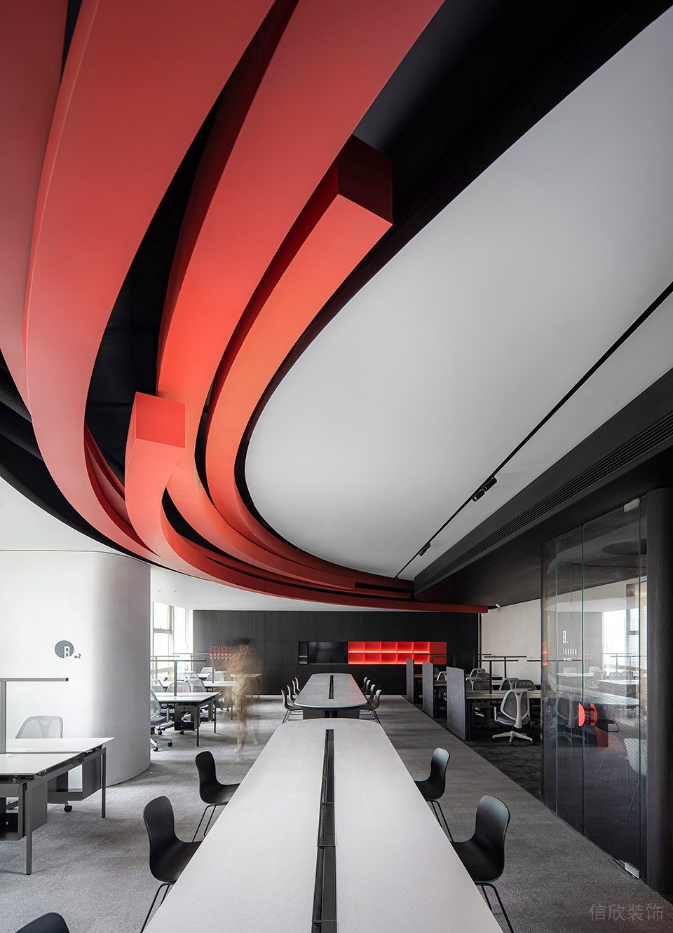 深圳市南山區(qū)保利城大廈1500平方米現(xiàn)代主義辦公室 B辦公區(qū)域