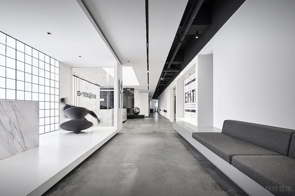 深圳灣科技生態(tài)園簡約科技風(fēng)格信測辦公空間 洽談區(qū)