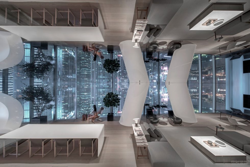 未來科技風(fēng)辦公室裝修設(shè)計(jì) 透明鋼化玻璃墻