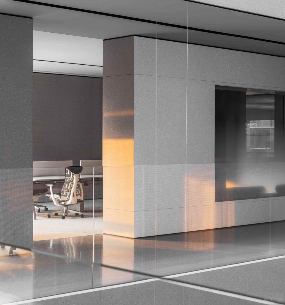 現(xiàn)代簡約風(fēng)辦公室裝修方案 公共工作區(qū)