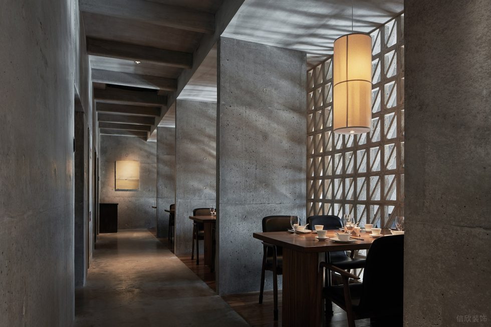 原始簡單素雅中餐廳散座區(qū)裝修設(shè)計