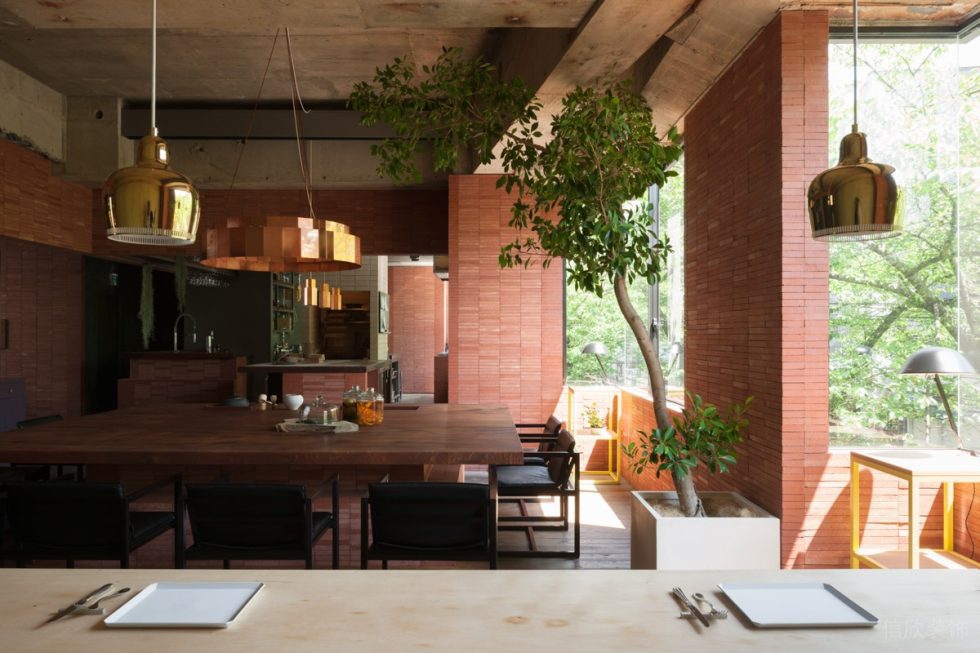 磚紅色復(fù)古簡約工業(yè)風(fēng)餐廳用餐區(qū)裝修設(shè)計(jì)