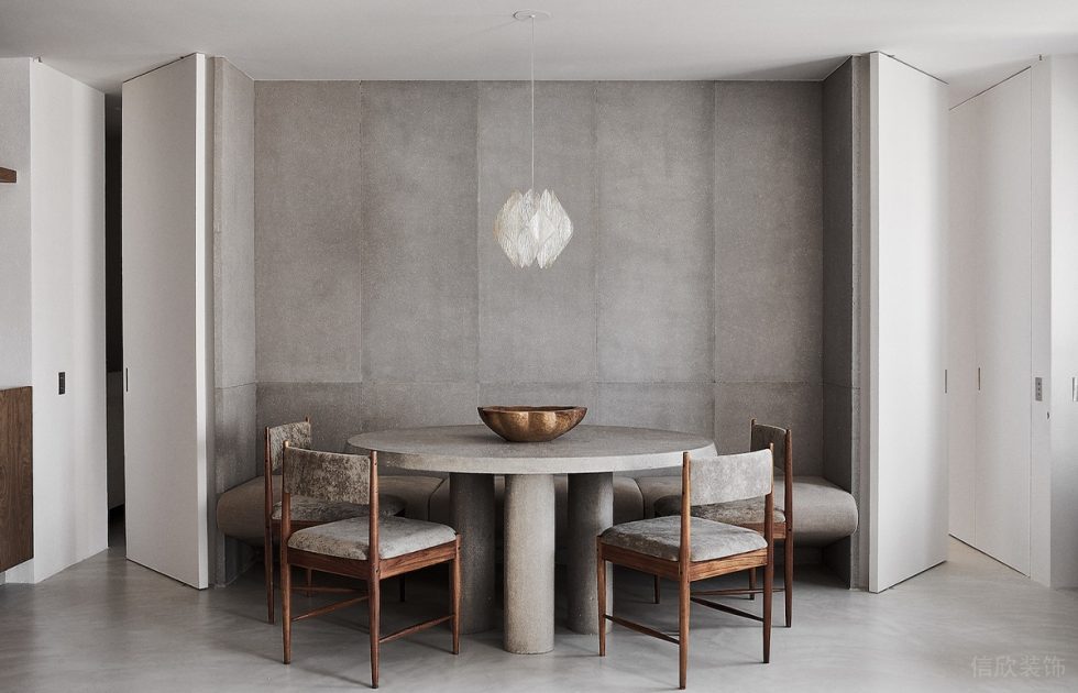 現(xiàn)代燈具全球旗艦展廳裝修設(shè)計 鏤空水晶造型吊燈