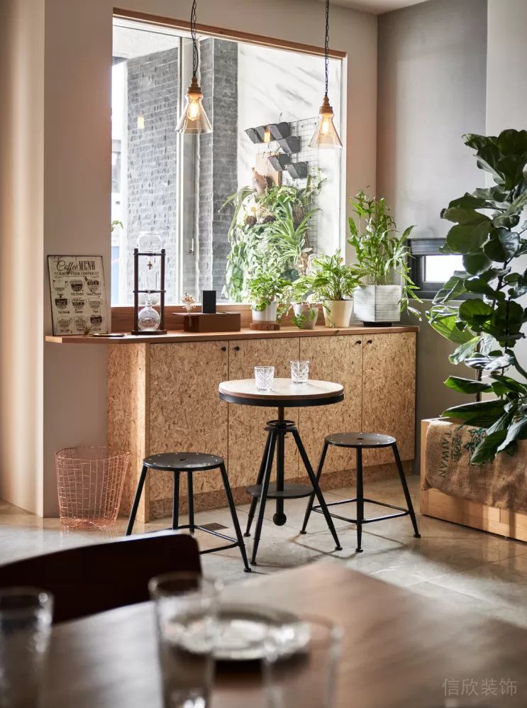 現(xiàn)代簡約風(fēng)咖啡廳顆粒柜體質(zhì)感矮柜設(shè)計示意圖