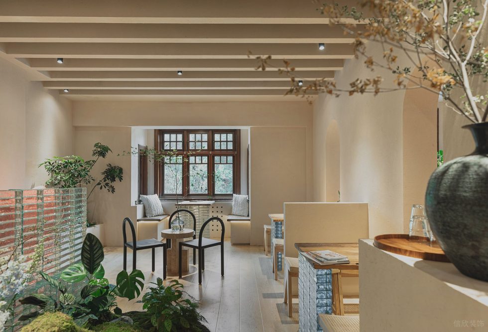 原木奶油風(fēng)咖啡廳明亮溫暖大堂雅座區(qū)效果圖展示