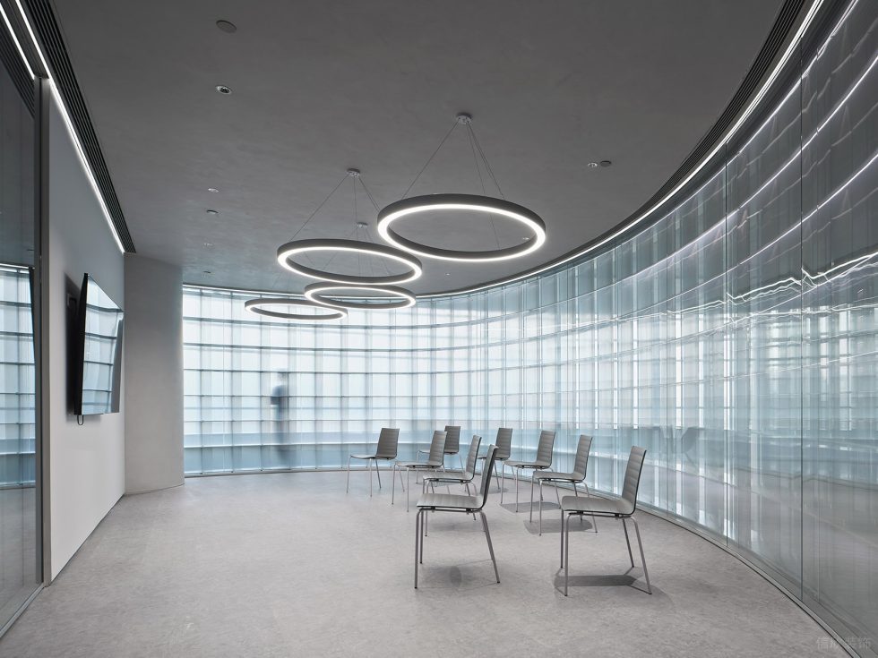 素色調(diào)現(xiàn)代簡約風(fēng)辦公室裝修設(shè)計灰白色培訓(xùn)室 素色調(diào)現(xiàn)代簡約風(fēng)辦公室裝修設(shè)計灰白色培訓(xùn)室